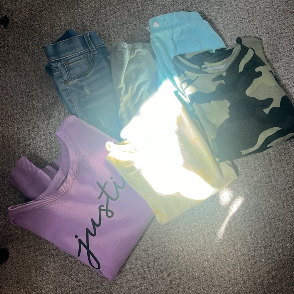 Lot of size 10/12
